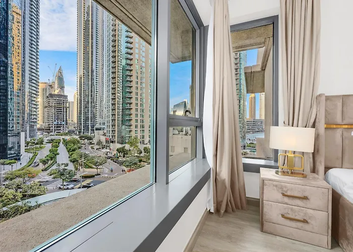 First Class 2Br With Burj Khalifa & Fountain View